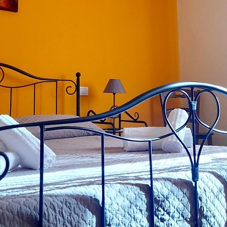 Su Fassoi Cabras Bed & Breakfast Bagian luar foto