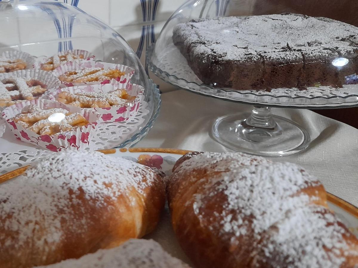 Su Fassoi Cabras Bed & Breakfast Bagian luar foto