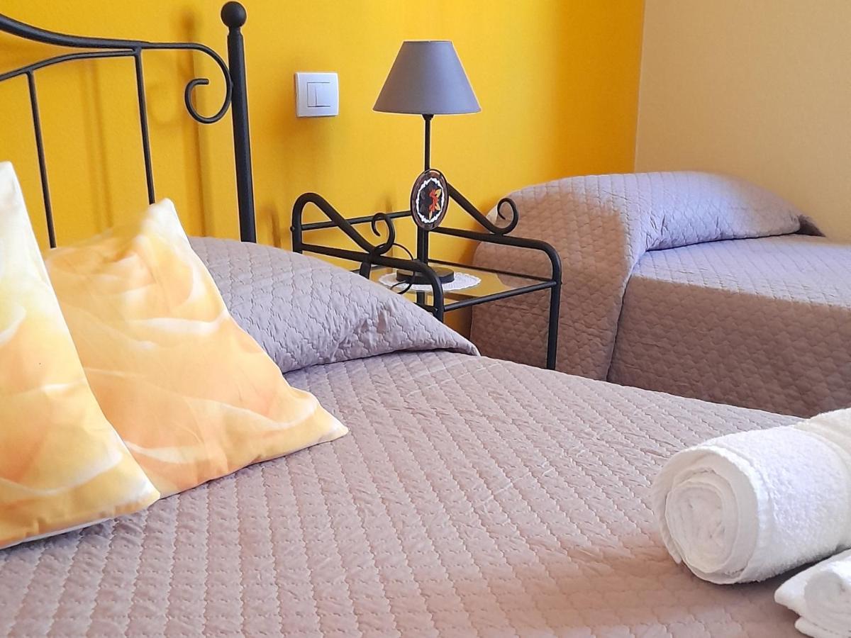 Su Fassoi Cabras Bed & Breakfast Bagian luar foto