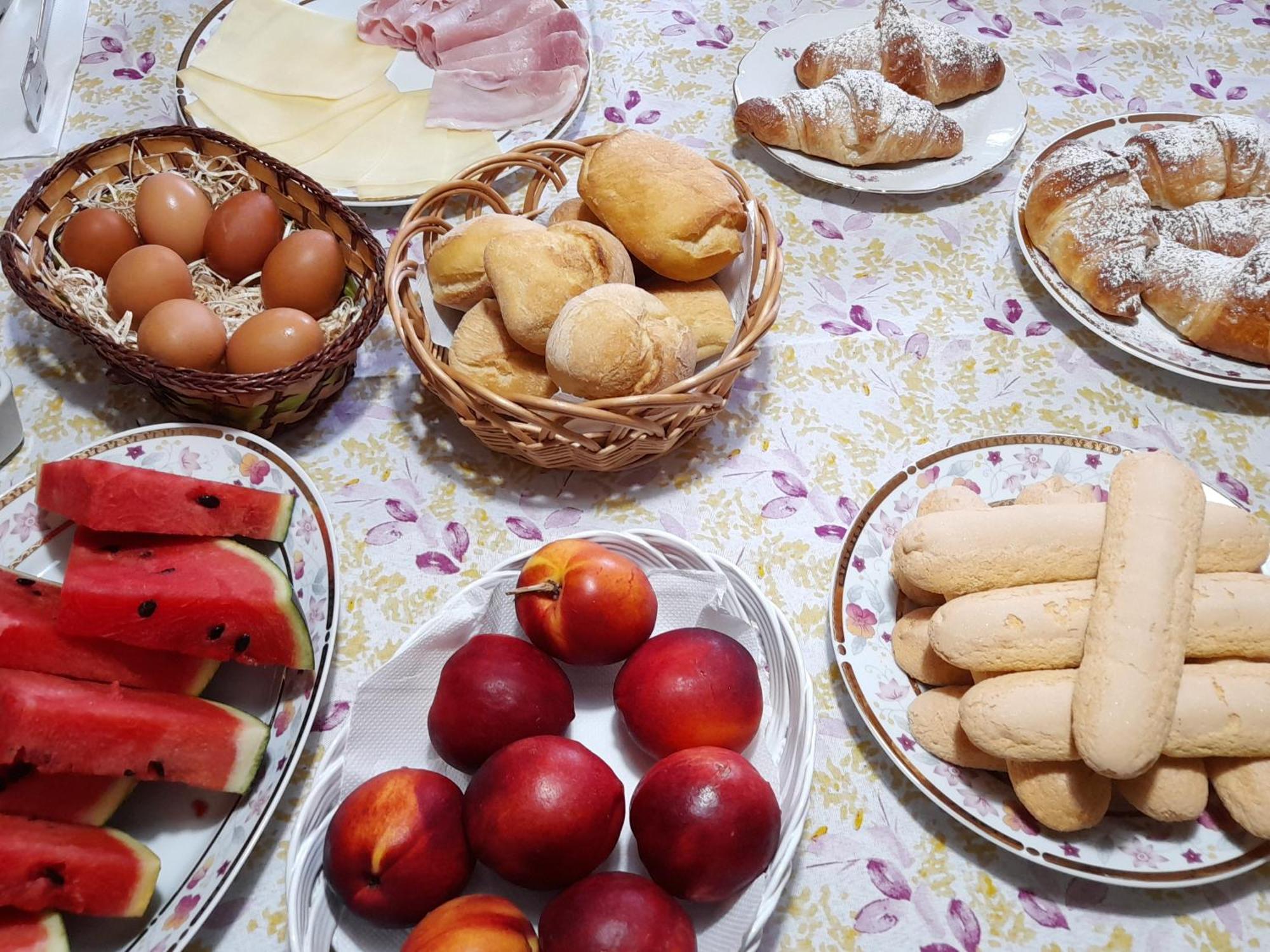 Su Fassoi Cabras Bed & Breakfast Bagian luar foto